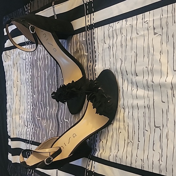 Women Open toe Chunky Heel Sandals - Picture 2 of 5